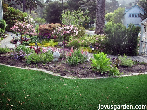 How To Prepare And Plant A Flower Bed, Planting A Flower Garden