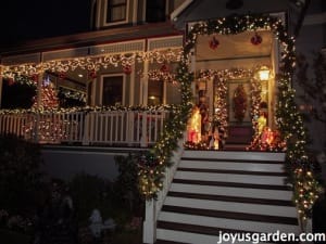 Outdoor Decorating Tips &amp; Ideas For A Festive Christmas