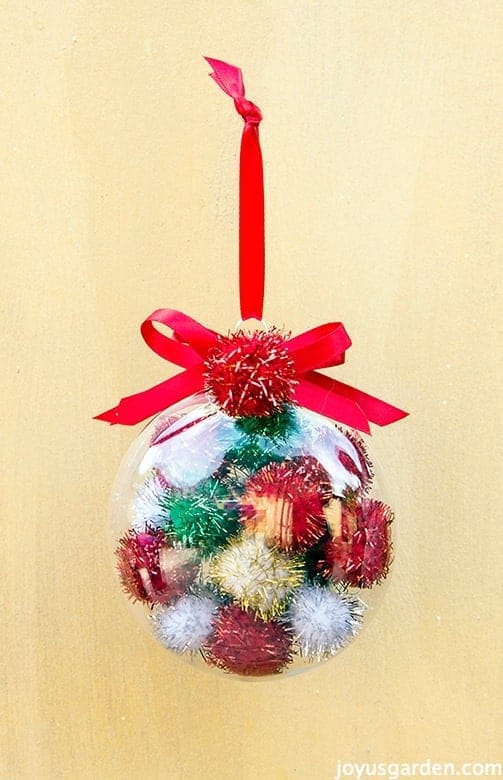 10 DIY Ornaments  Your Christmas  Tree Will Love