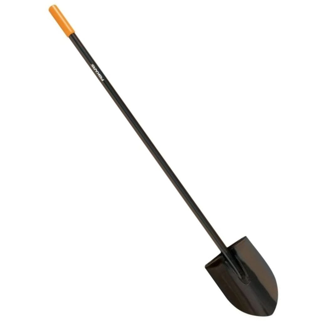 a fiskars shovel fo gardening to buy on amazon